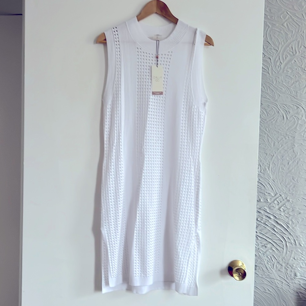 Calia Crochet Beach Cover. NWT. White, size Small.
